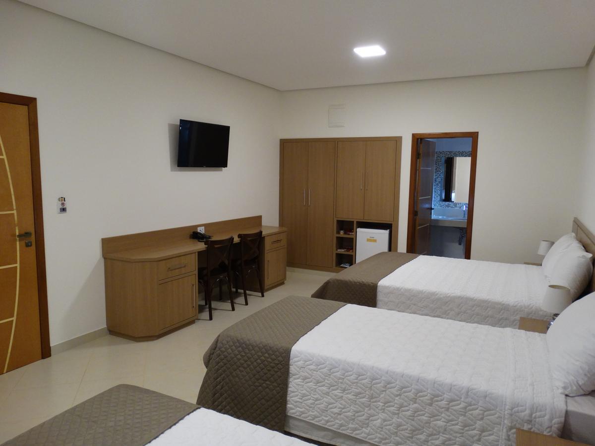 Hotel E Restaurante Sabor De Minas Salinas  Chambre photo